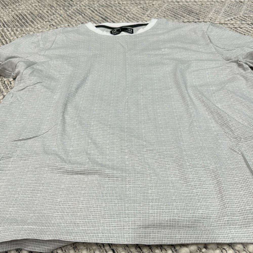 Men’s Calvin Klein T-shirt